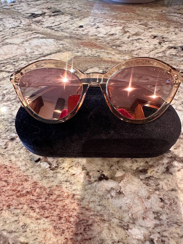 Tom Ford Translucent Cat Eye Rose Gold Sunglasses With Mirror Reflective Lens.